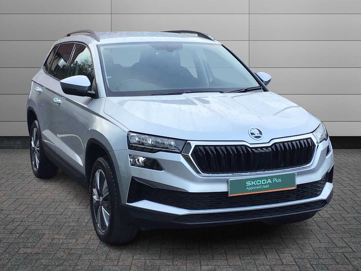 SKODA Karoq SUV 1.0 TSI (110ps) SE Drive