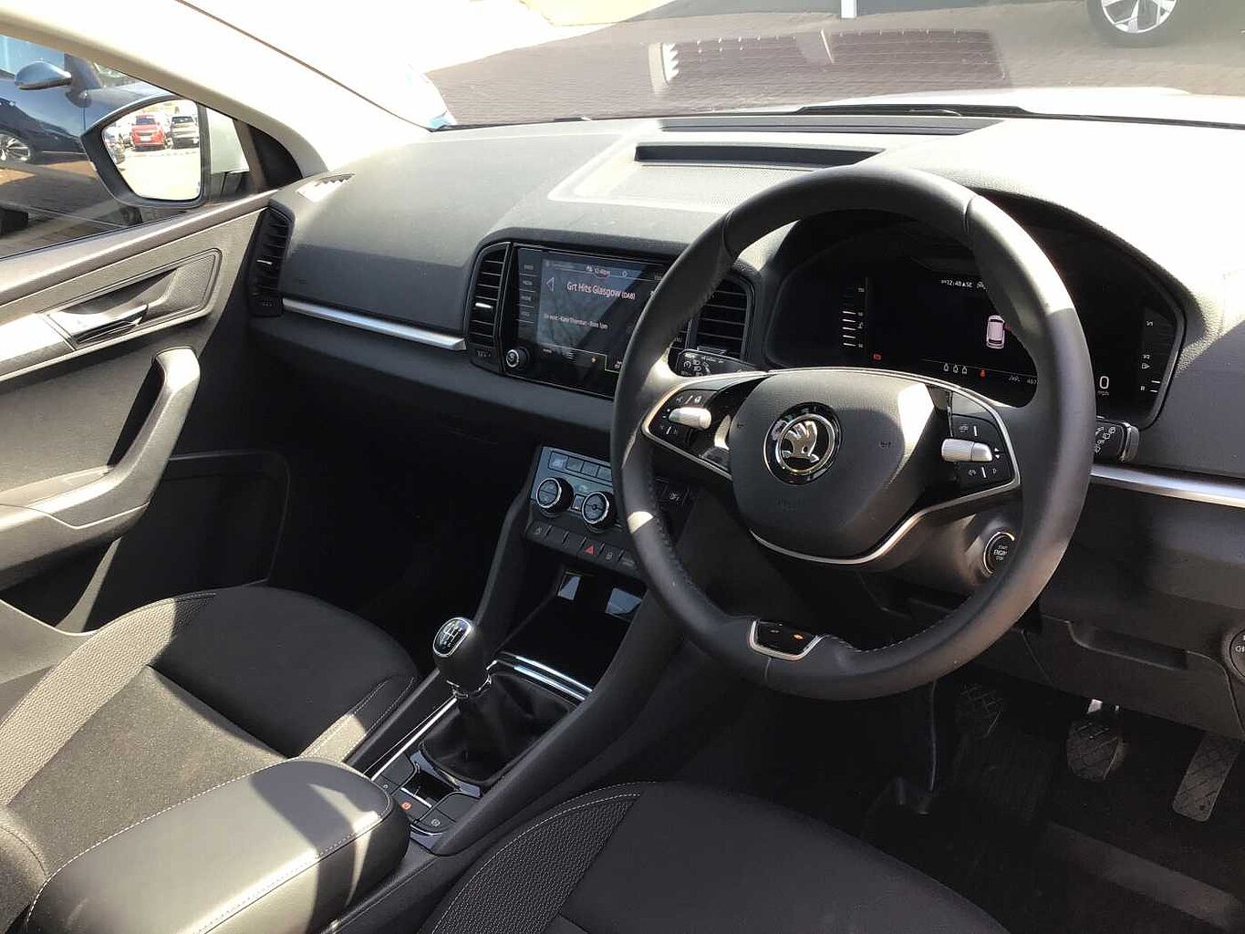 SKODA Karoq Estate 1.0 TSI 116 SE Drive 5dr
