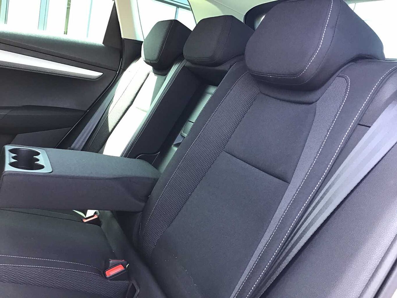 SKODA Karoq Estate 1.0 TSI 116 SE Drive 5dr